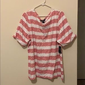 White floral shirt sleeved shirt